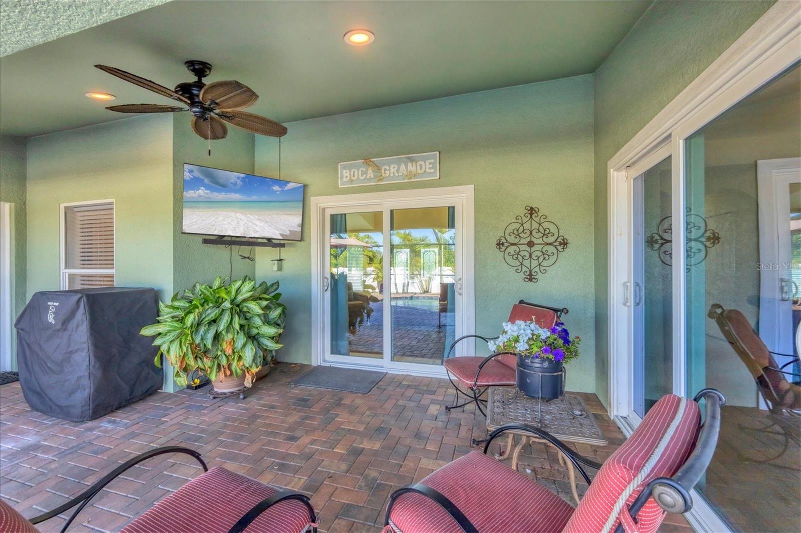 10039 Sunday Dr Property Photo 23