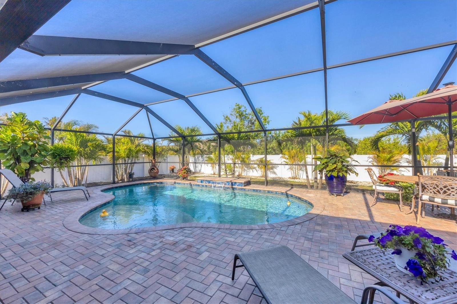 10039 Sunday Dr Property Photo 25