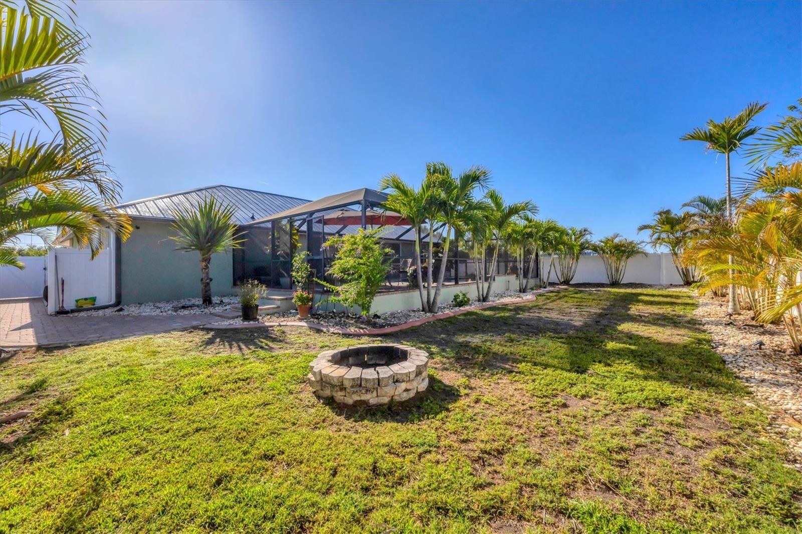 10039 Sunday Dr Property Photo 28
