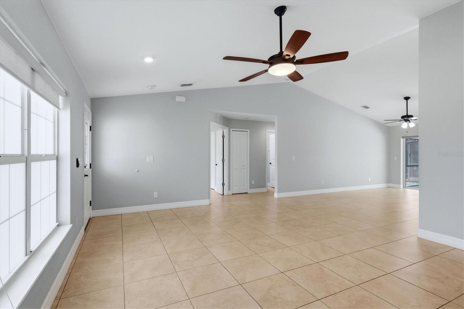 150 Green Pine Park Property Photo 6