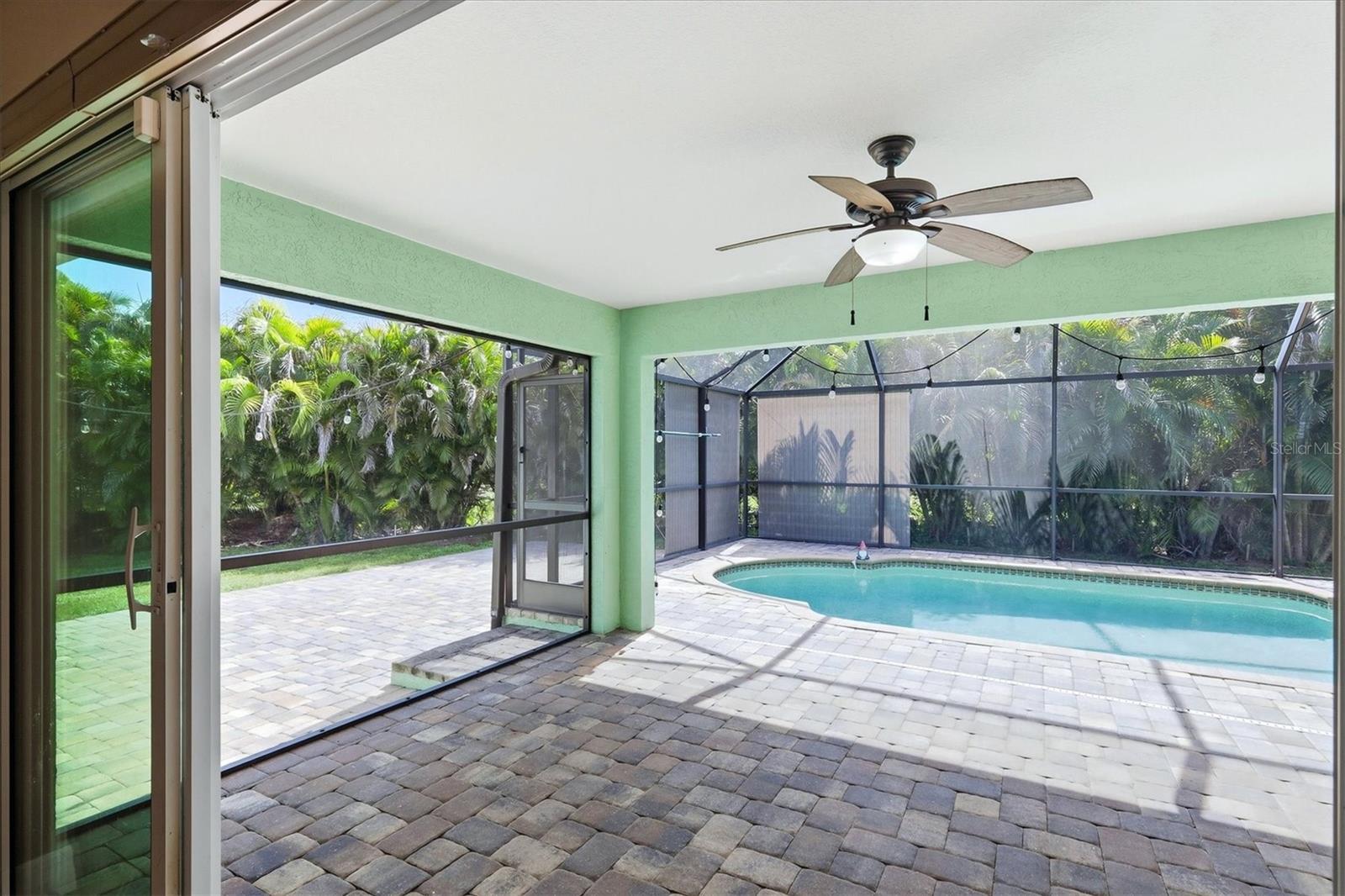 150 Green Pine Park Property Photo 23