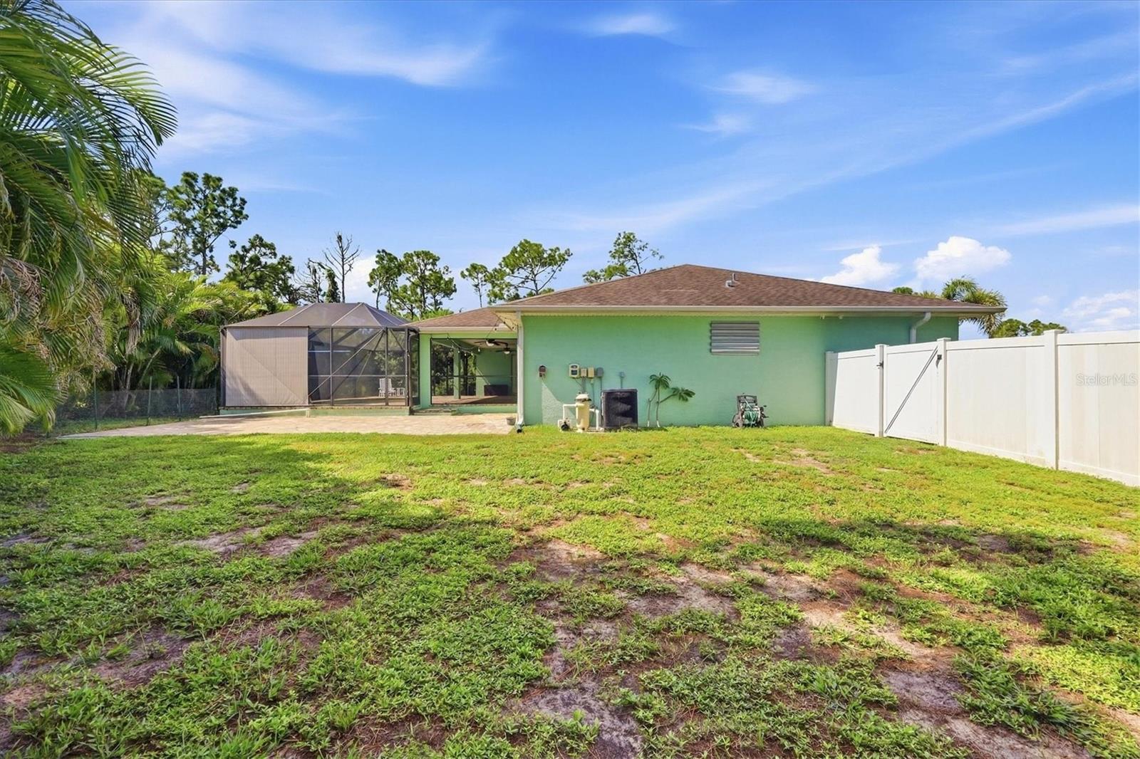 150 Green Pine Park Property Photo 28