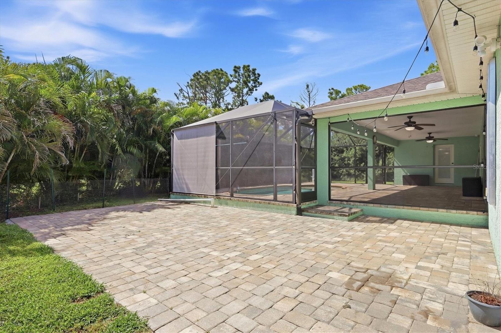 150 Green Pine Park Property Photo 29