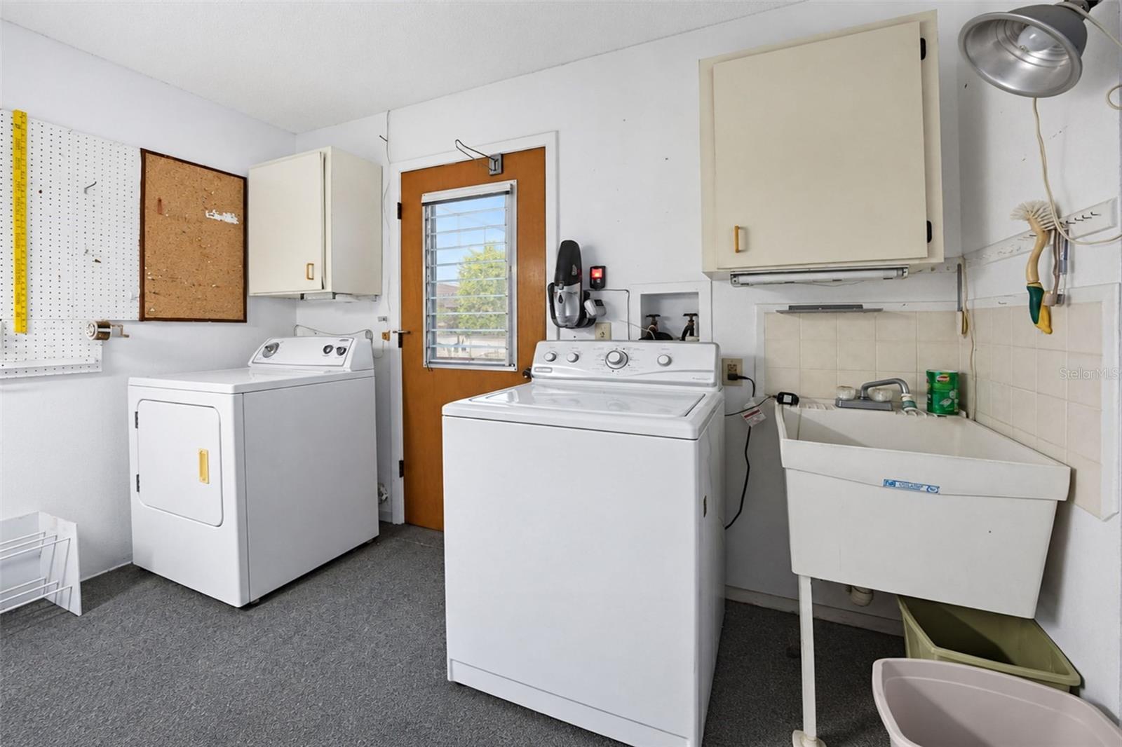 614 Deerwood Ave #614 Property Photo 31