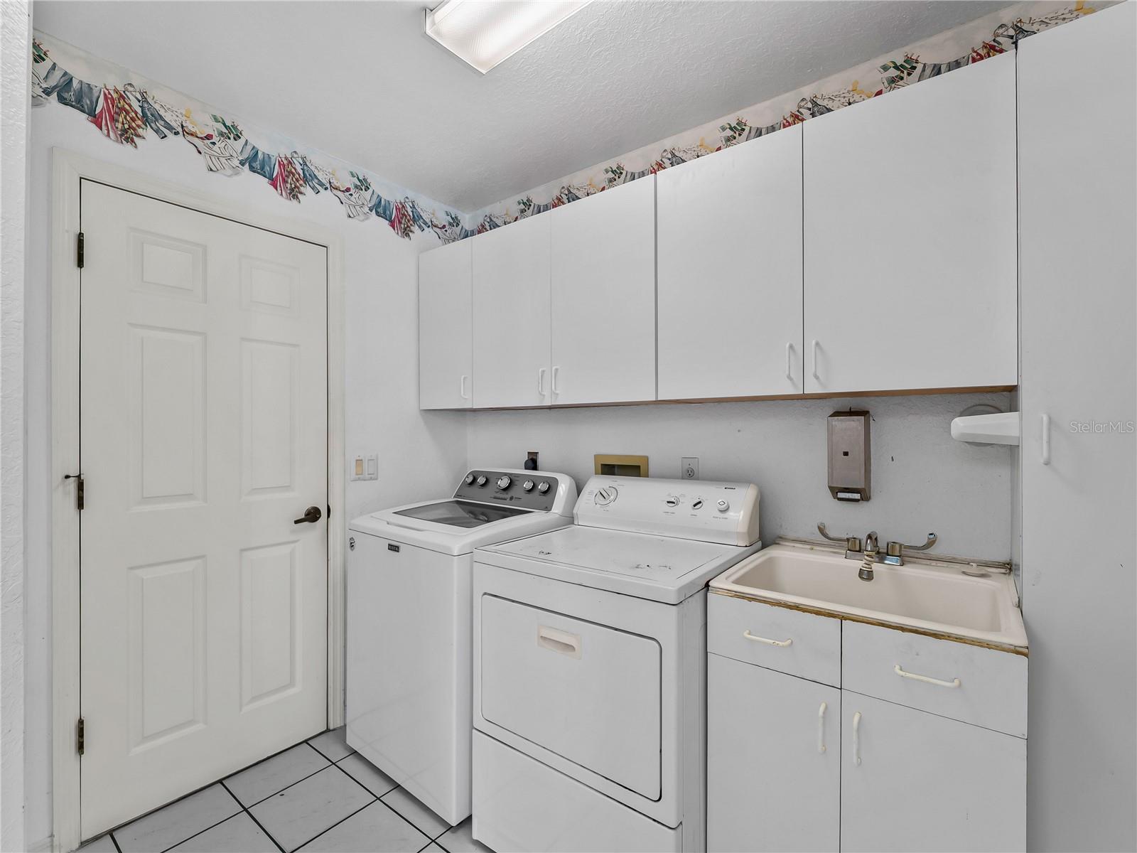 4009 Atwater Dr Property Photo 38
