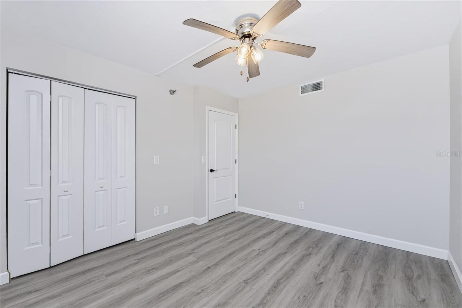 1751 Beach Rd #202 Property Photo 29