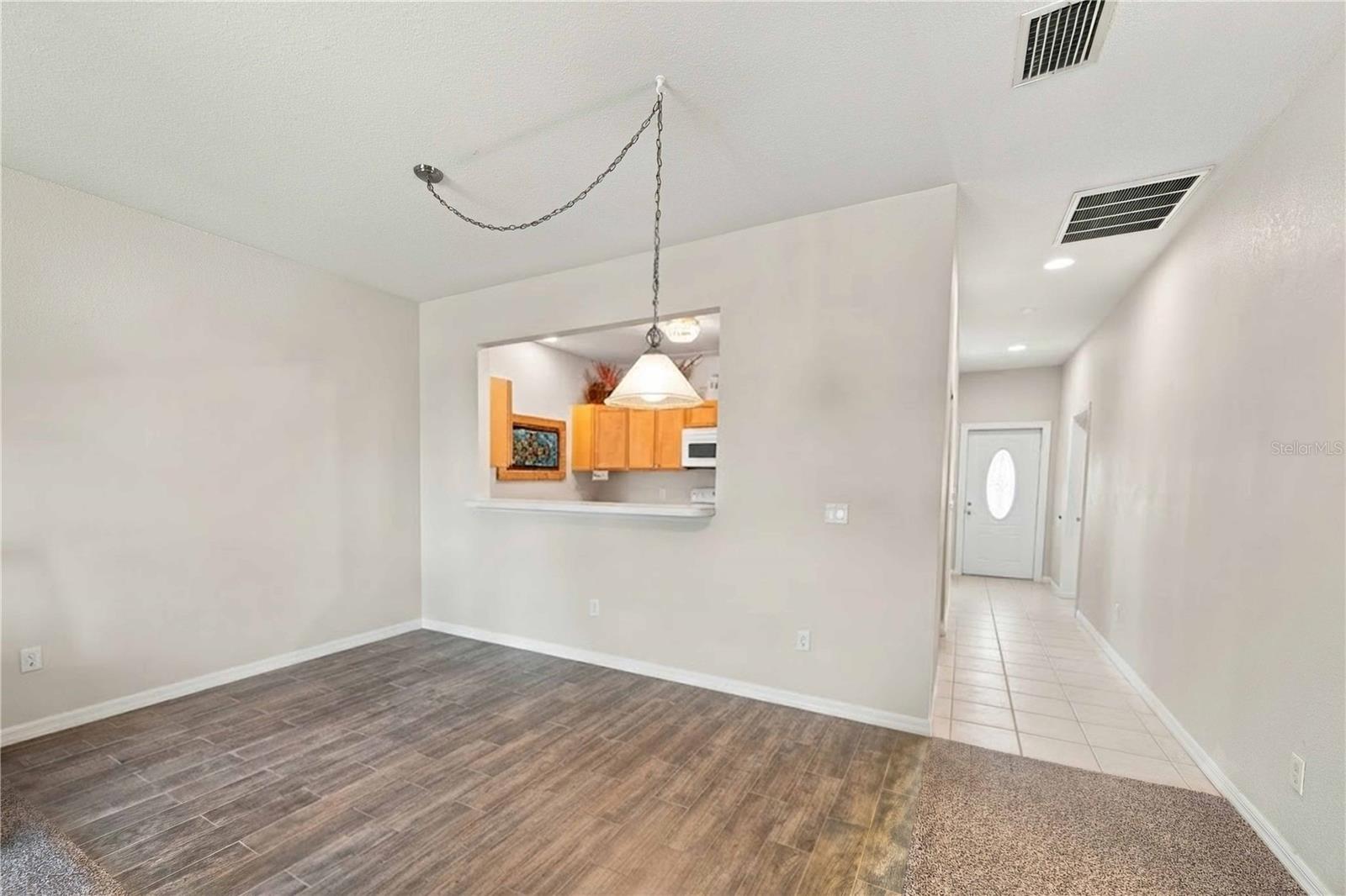 7254 David Blvd Property Photo 7