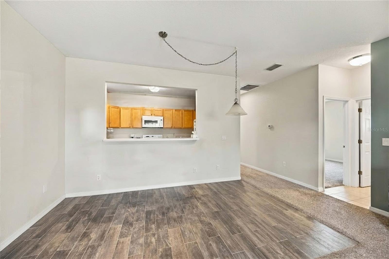 7254 David Blvd Property Photo 8
