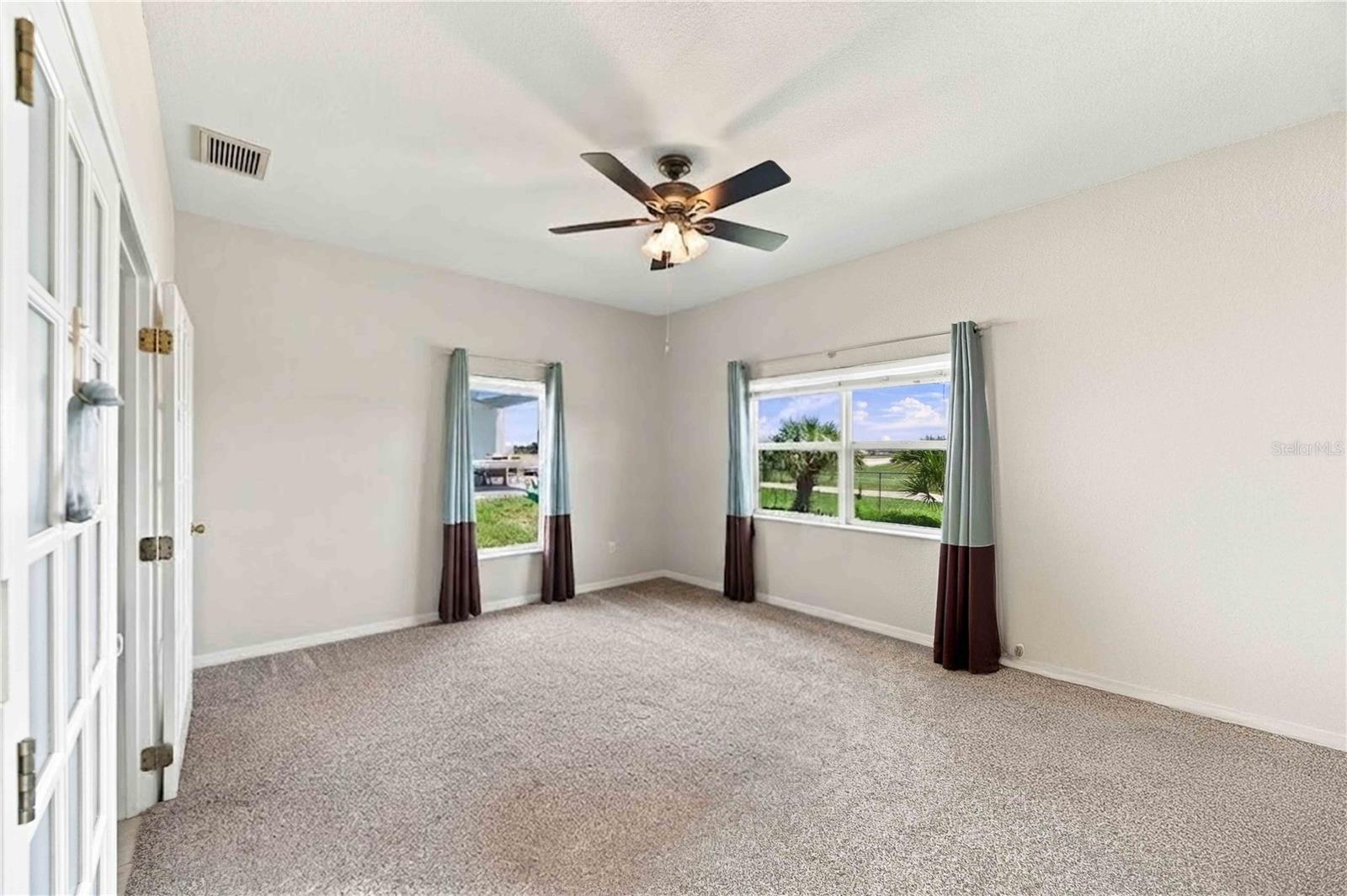 7254 David Blvd Property Photo 13