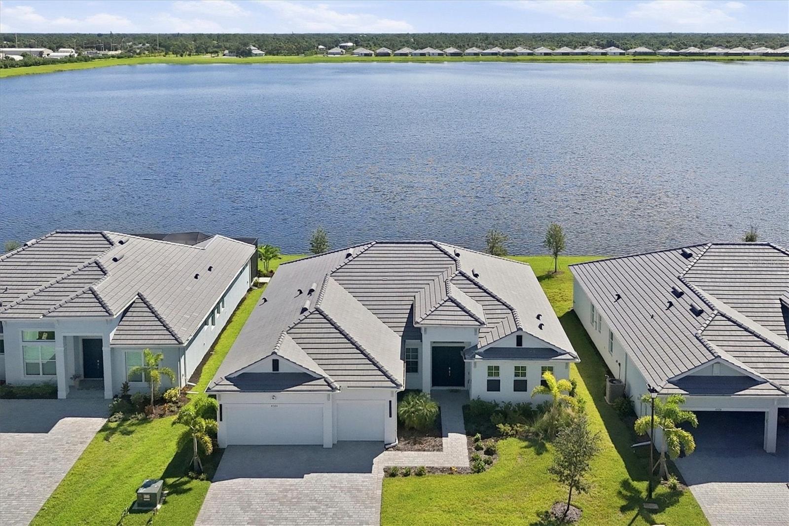 8580 Shore Lake Dr Property Photo 4