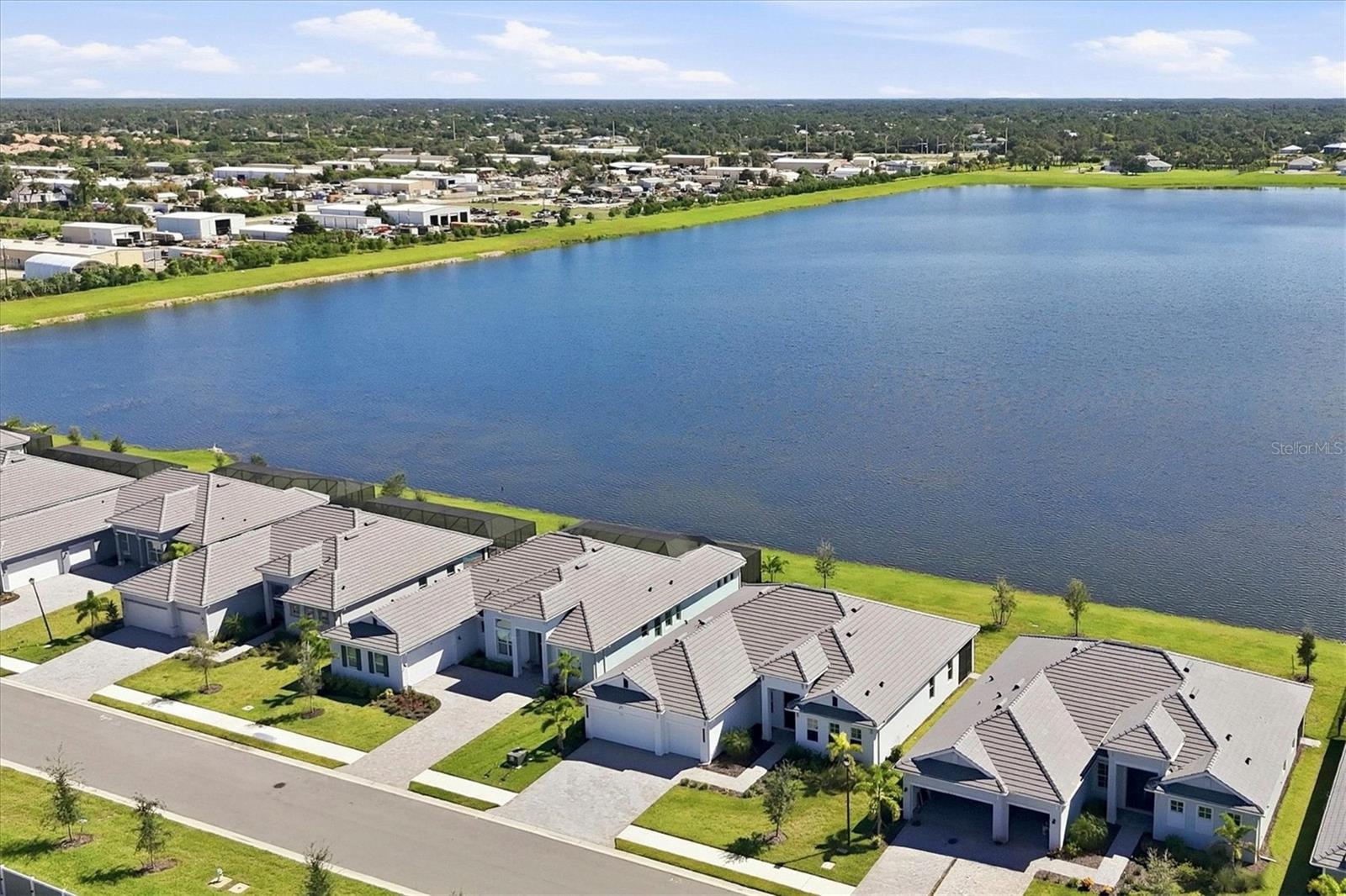 8580 Shore Lake Dr Property Photo 7