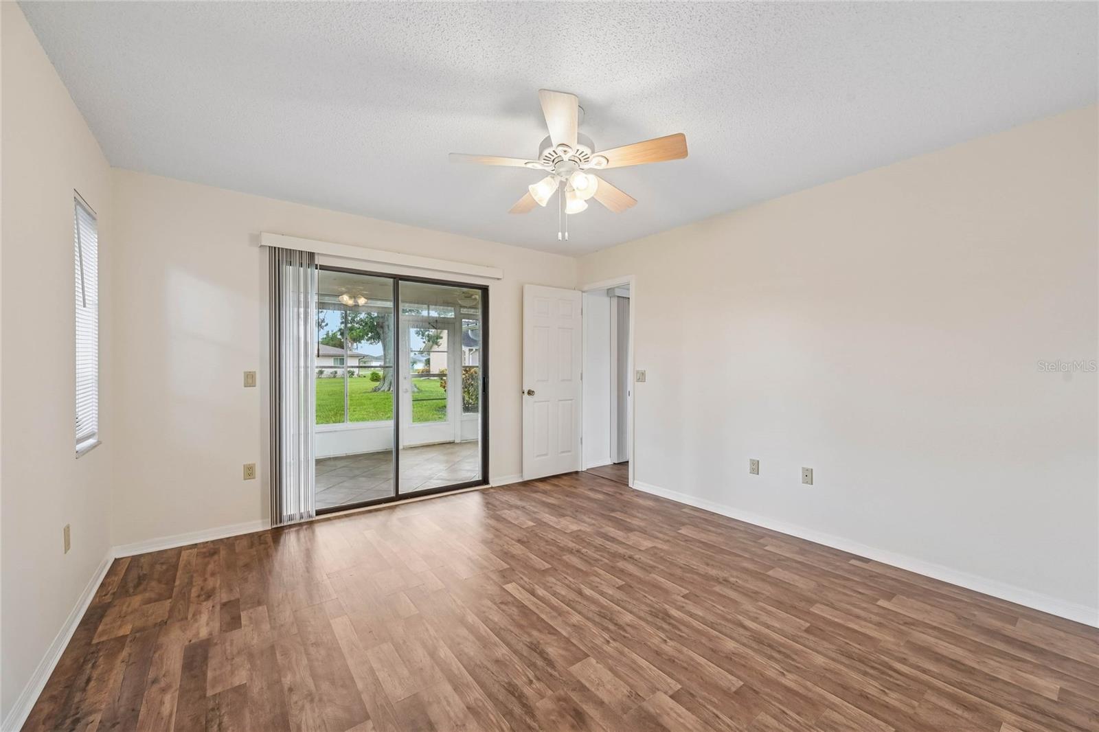 1441 Strada D Oro Property Photo 27