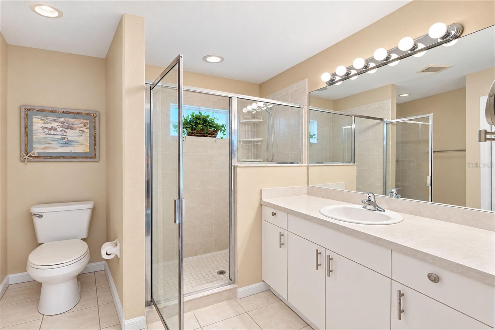 3877 Lavilla Ave Property Photo 41