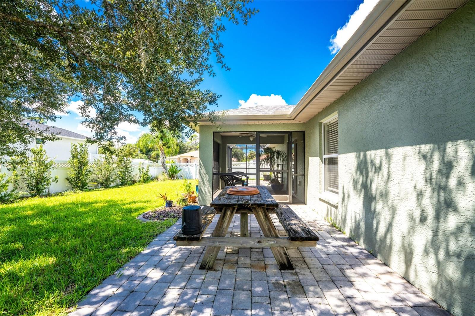 3877 Lavilla Ave Property Photo 55