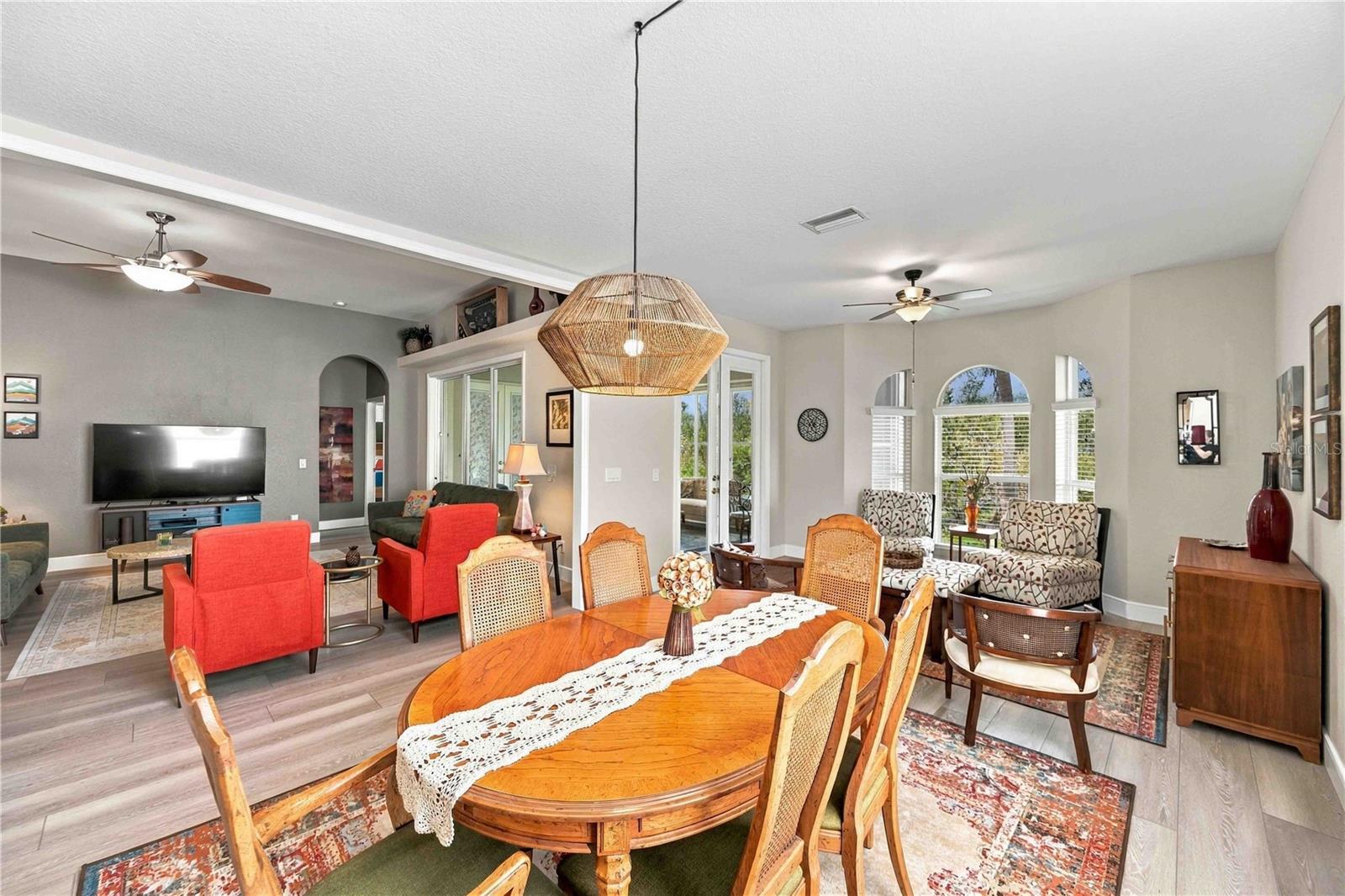 24539 Buckingham Way Property Photo 15