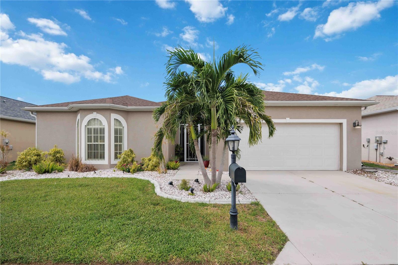 24539 Buckingham Way Property Photo 44