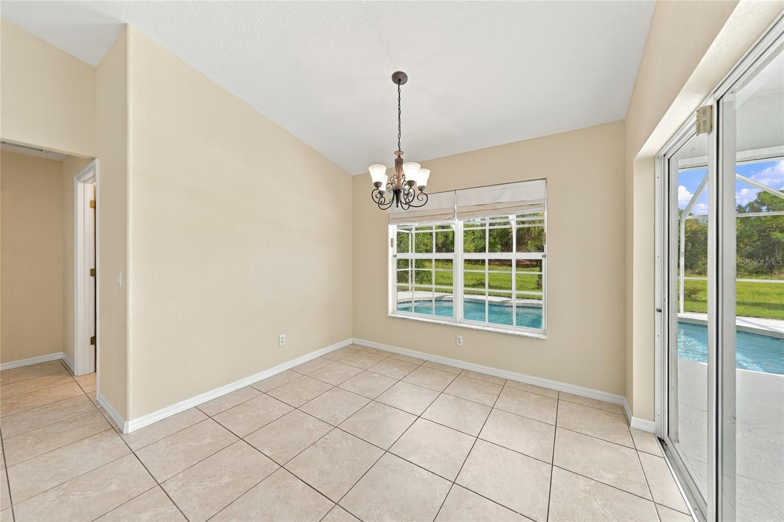 7146 Sablon Rd Property Photo 7