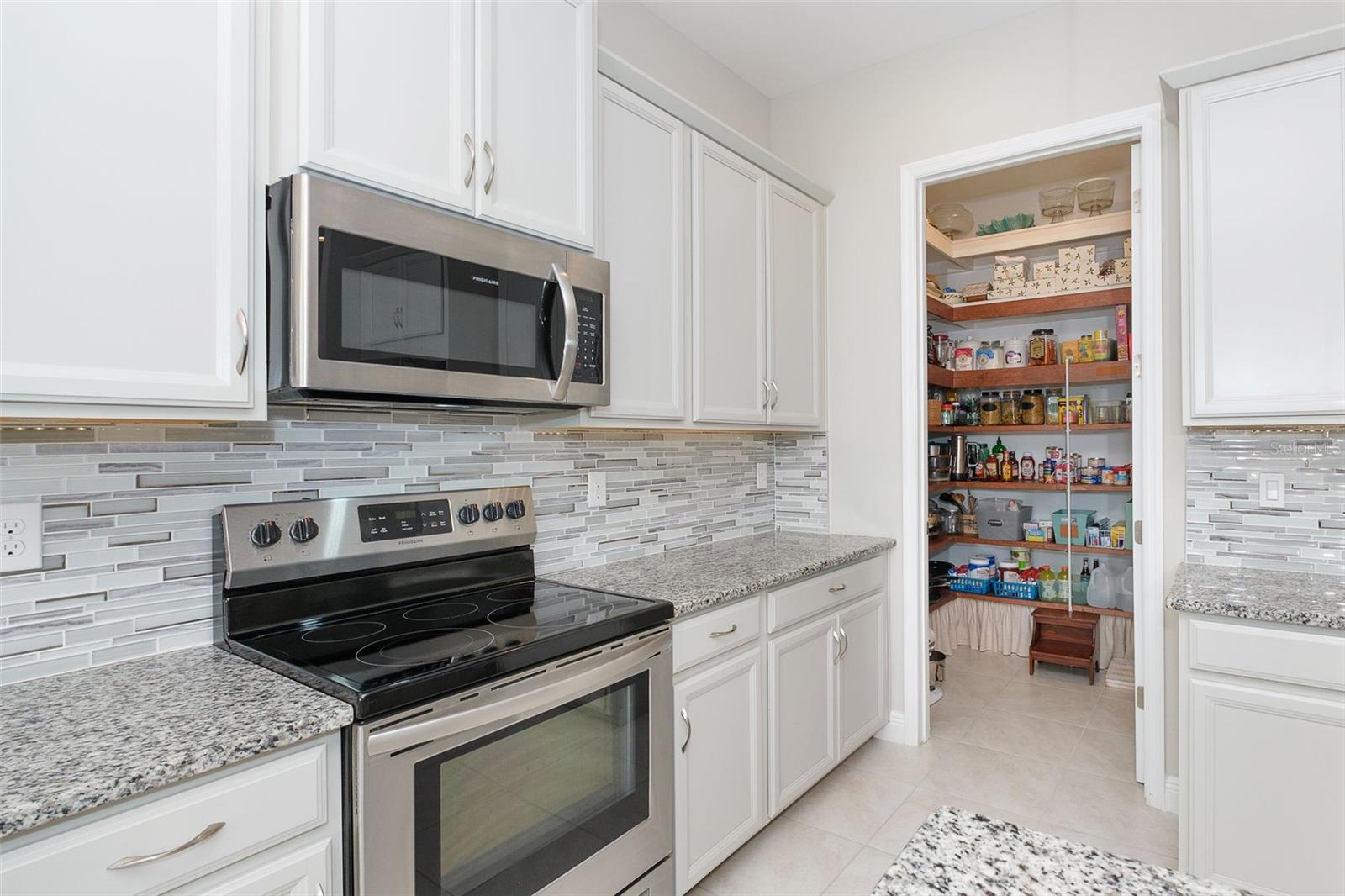 10301 Coral Landings Ct #104 Property Photo 13