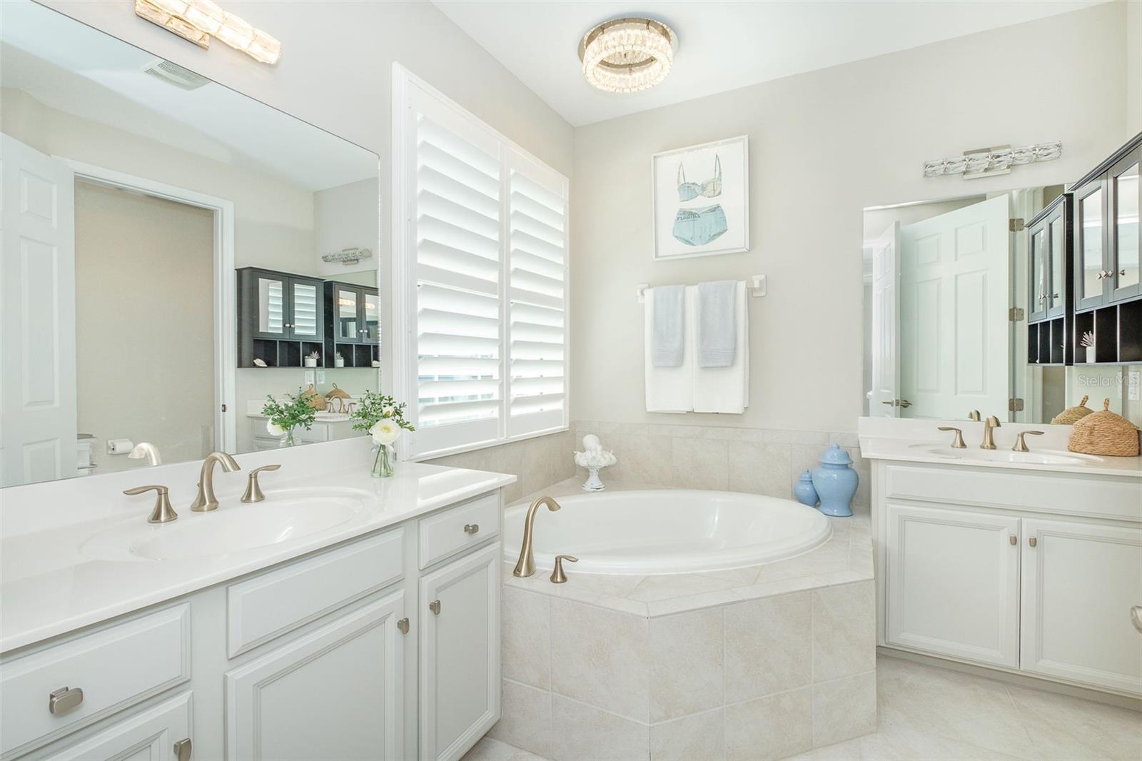 10301 Coral Landings Ct #104 Property Photo 31