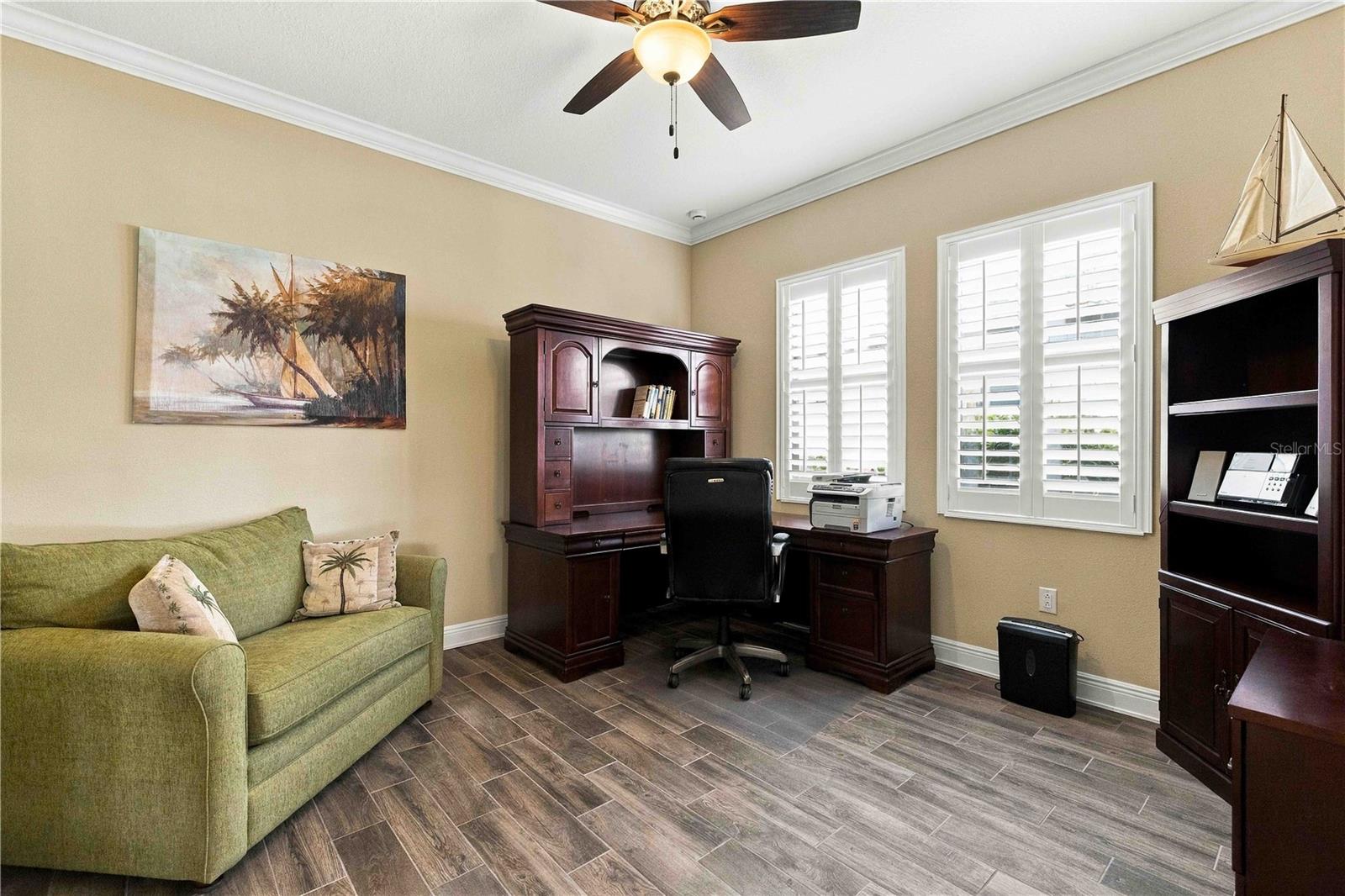 23739 Waverly Cir Property Photo 35