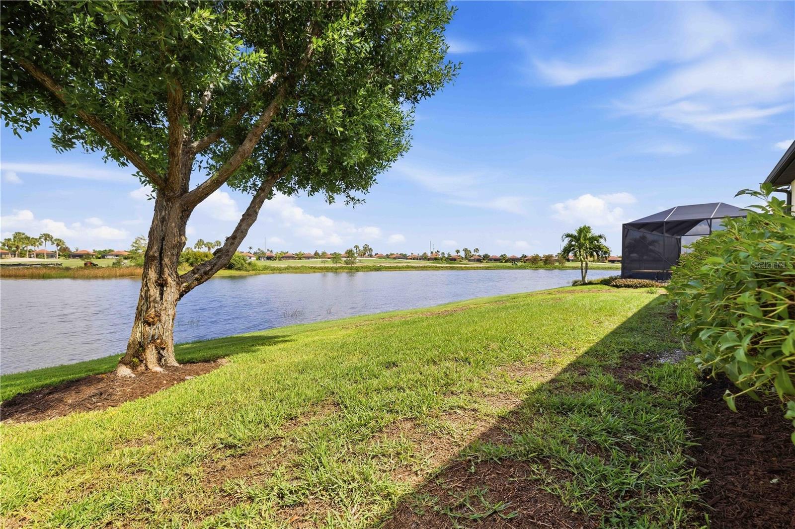 23739 Waverly Cir Property Photo 41
