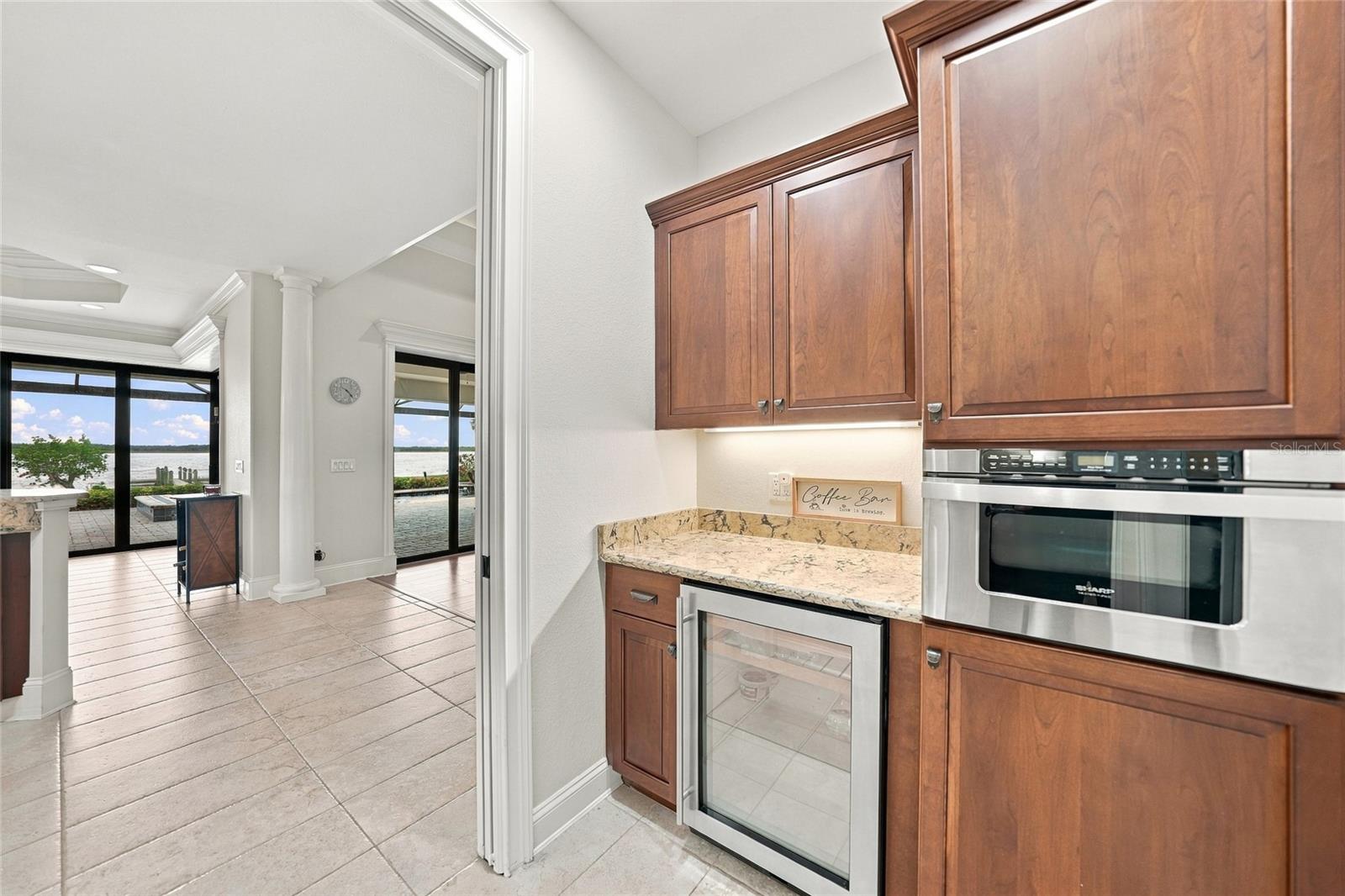 9614 Shelburne Cir Property Photo 11