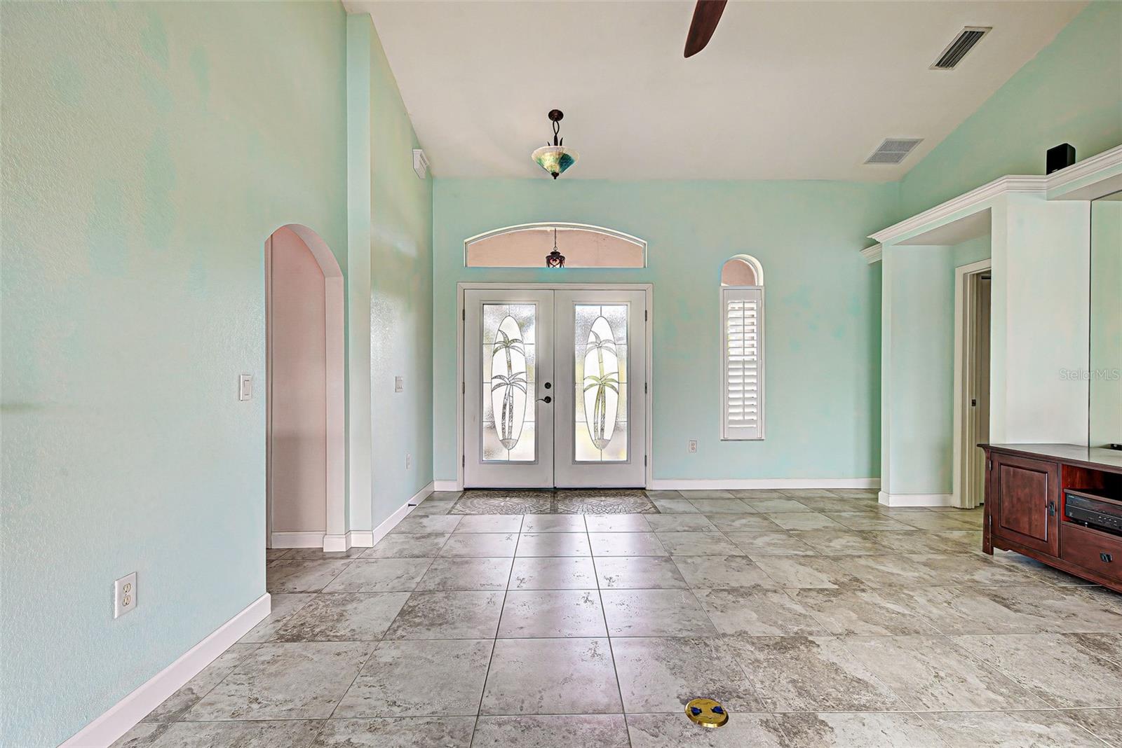 13253 Irwin Dr Property Photo 6