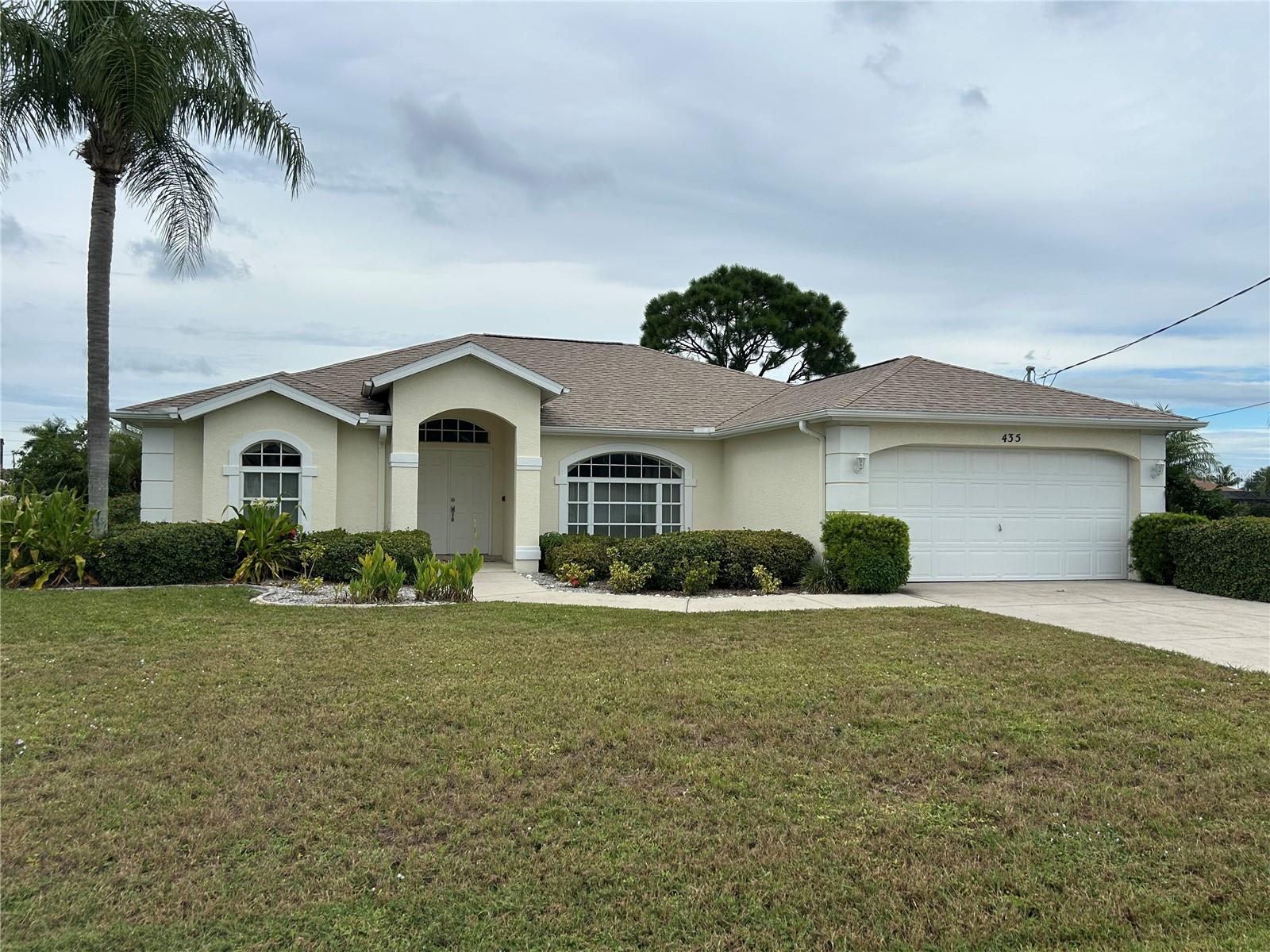 435 ROTONDA CIR Property Photo 1