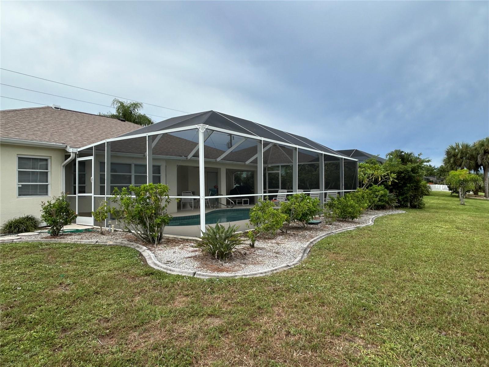 435 Rotonda Cir Property Photo 20