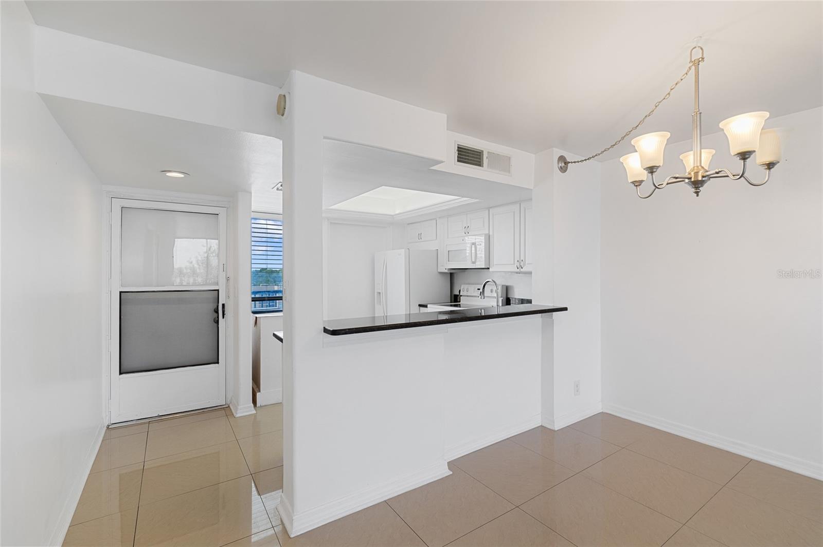 2617 Cove Cay Dr #604 Property Photo 7