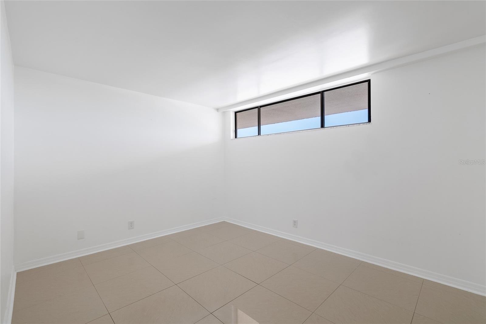 2617 Cove Cay Dr #604 Property Photo 14