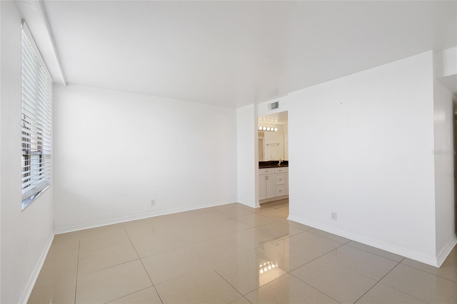 2617 Cove Cay Dr #604 Property Photo 18