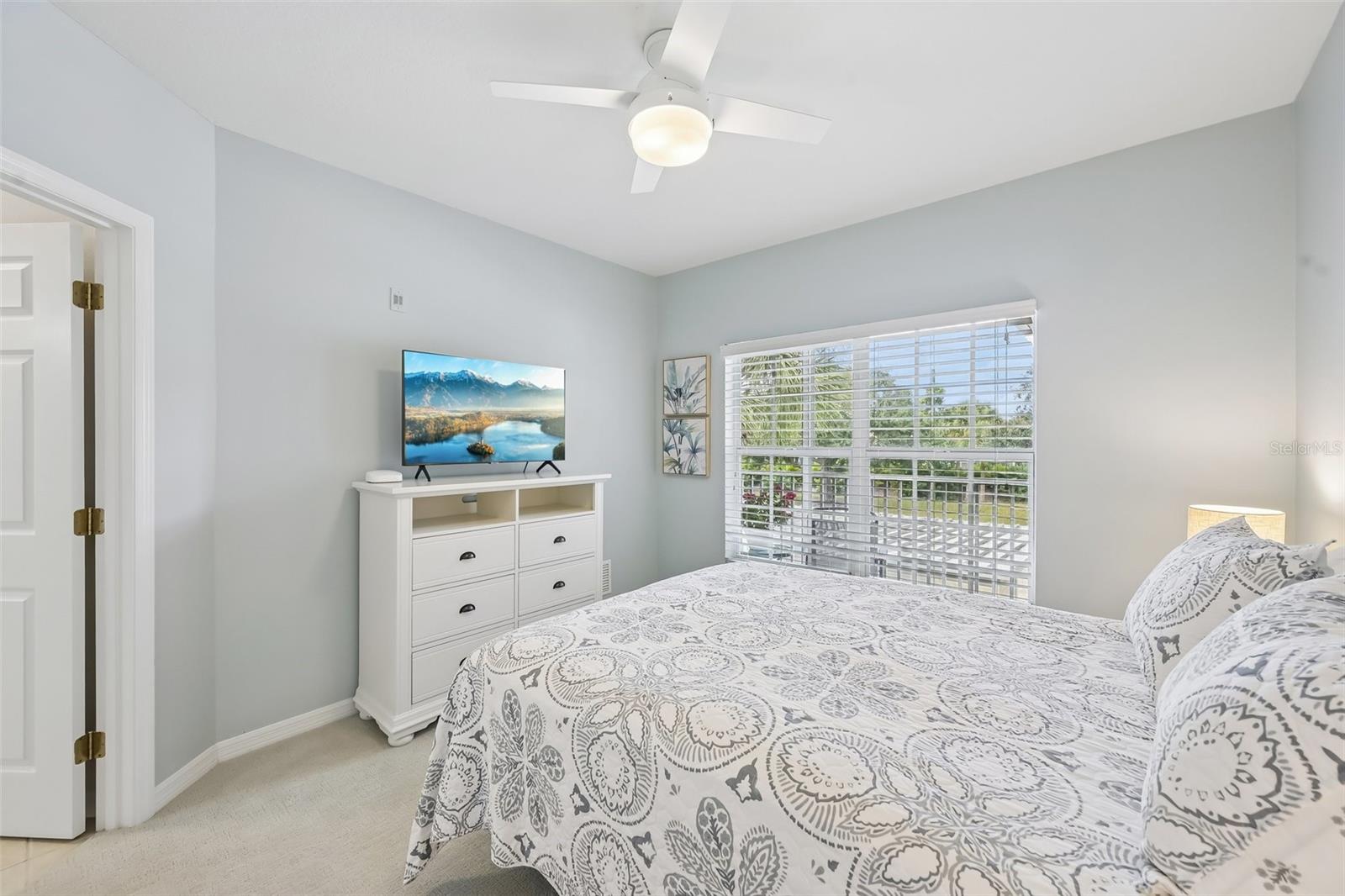 412 Sunset Lake Blvd #202 Property Photo 25