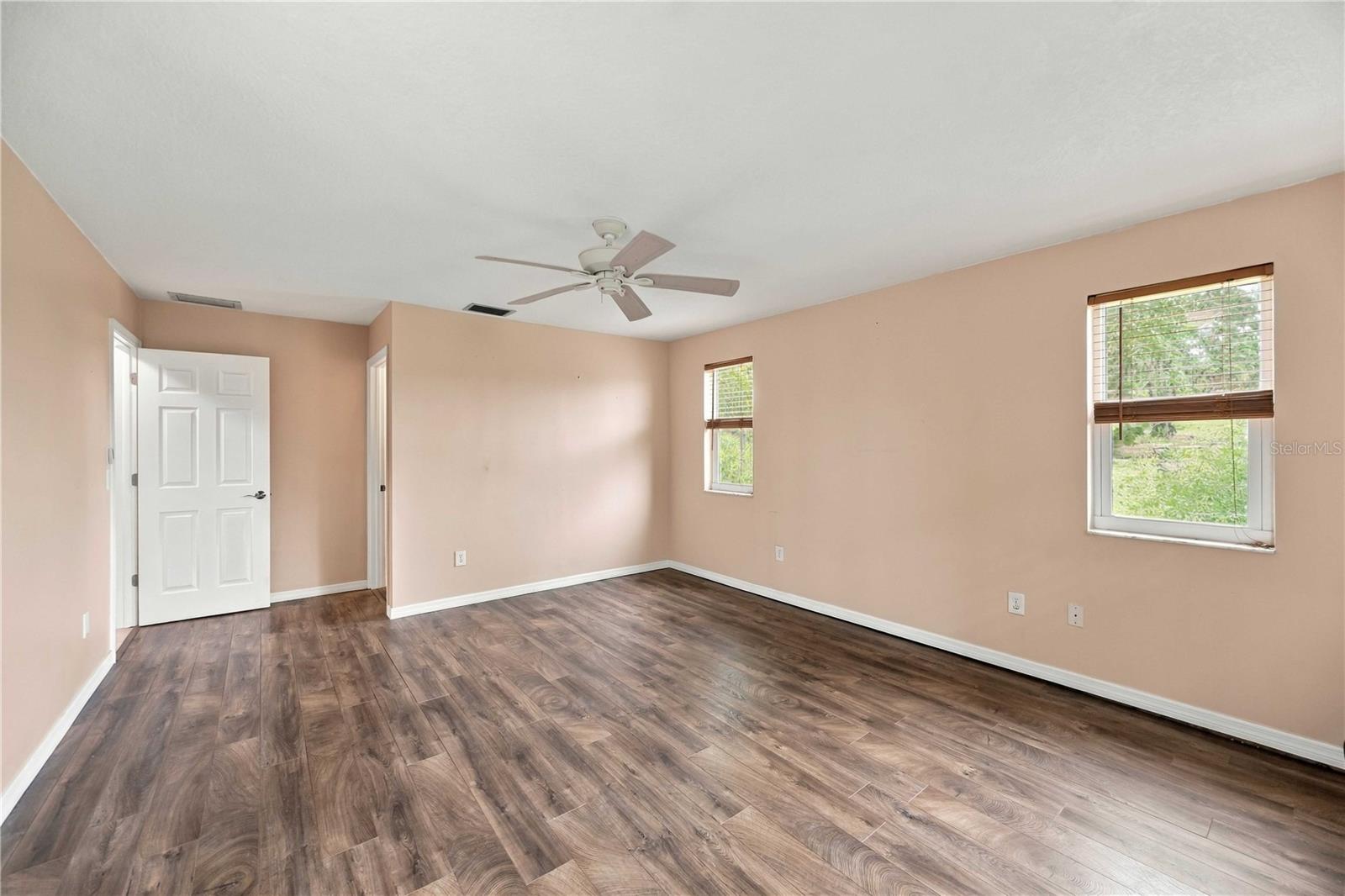 2903 Roma Ct Property Photo 19