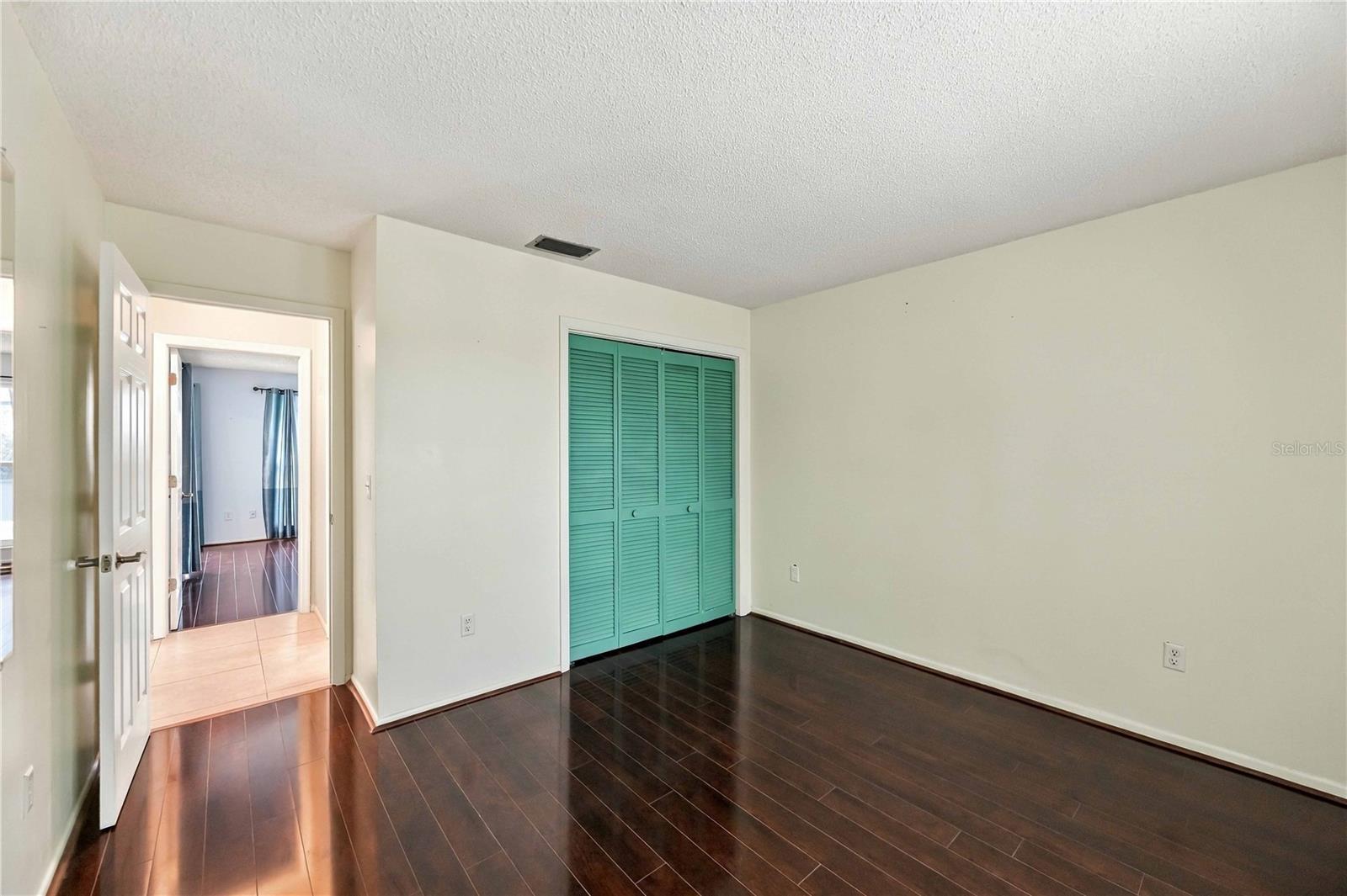 2903 Roma Ct Property Photo 28
