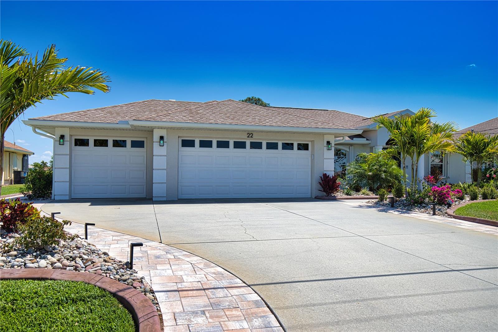 22 Medalist Ct Property Photo 6