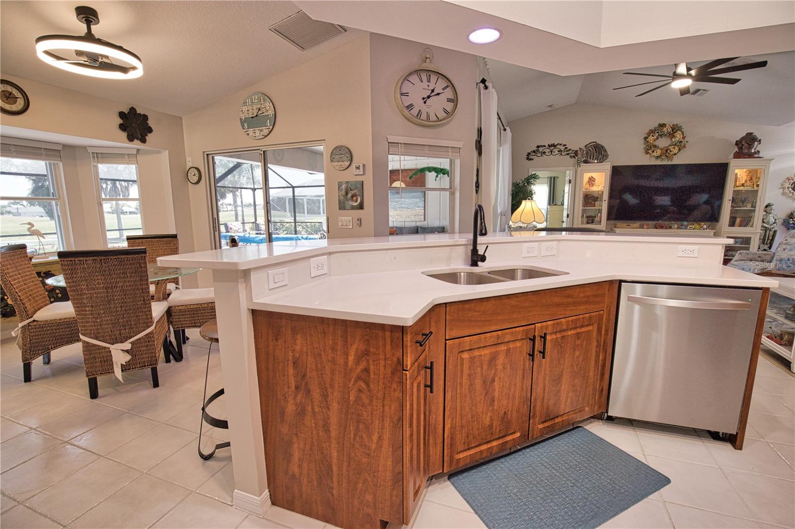 22 Medalist Ct Property Photo 32