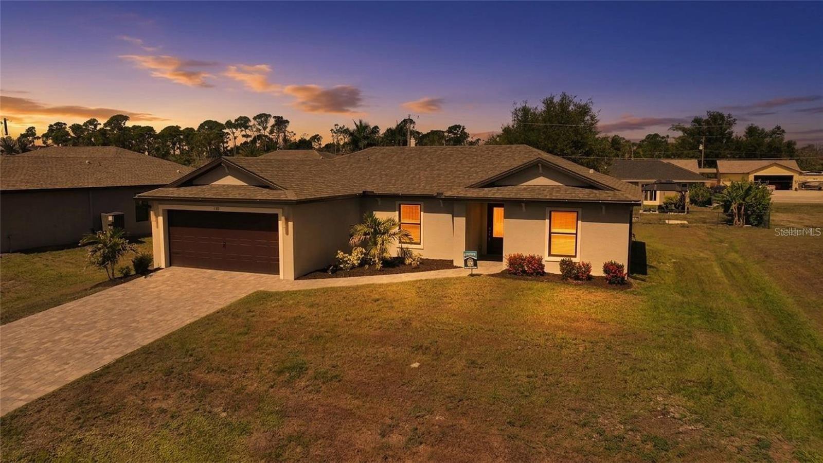 6007 GILLOT BLVD Property Photo 1