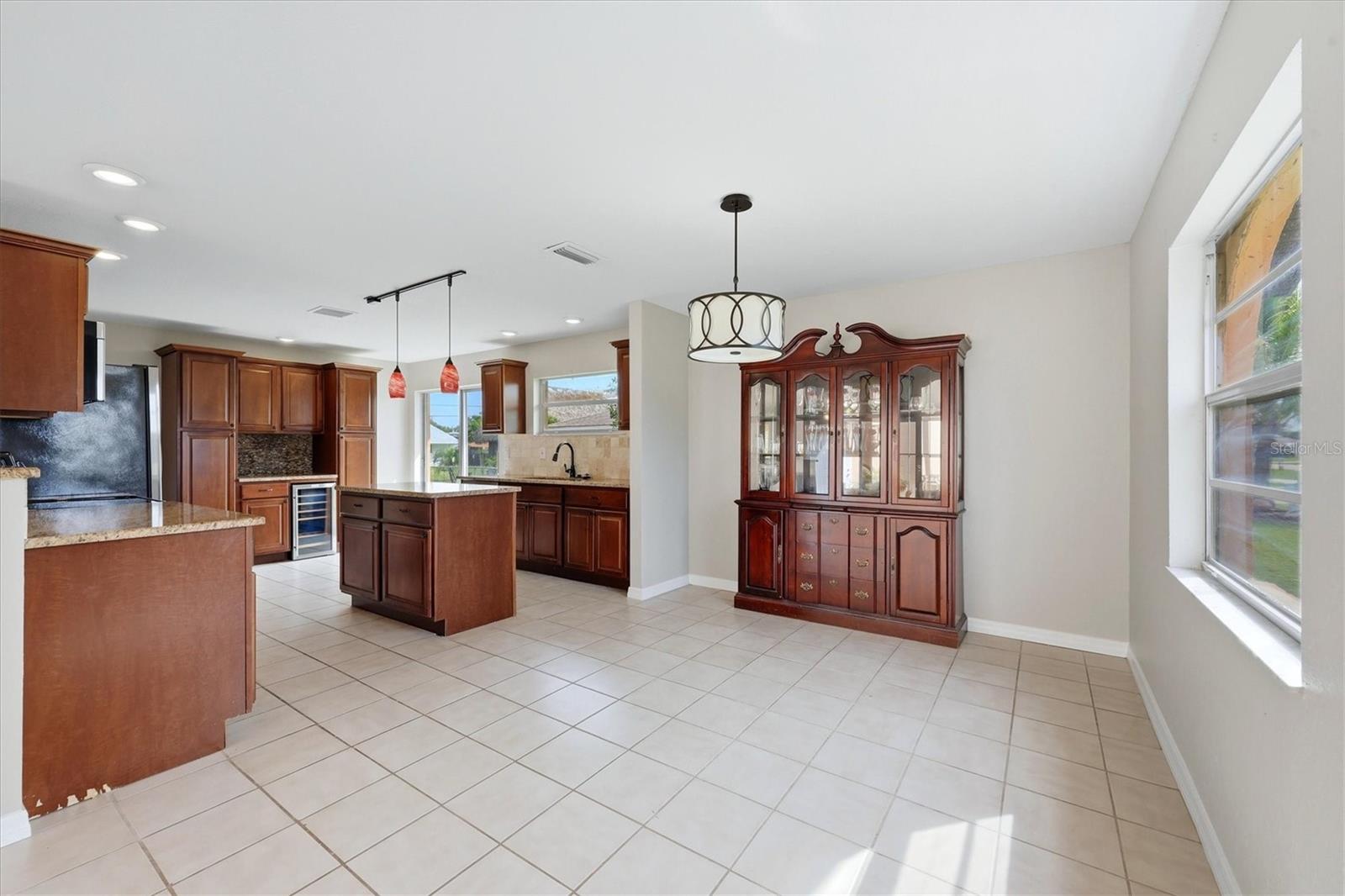 1484 Overbrook Rd Property Photo 18