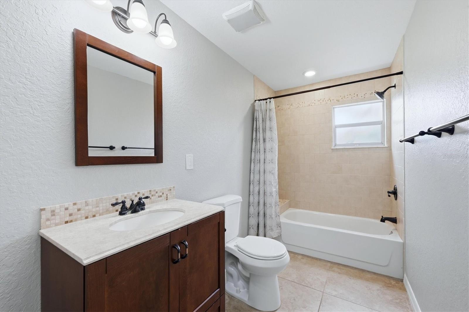 1484 Overbrook Rd Property Photo 31