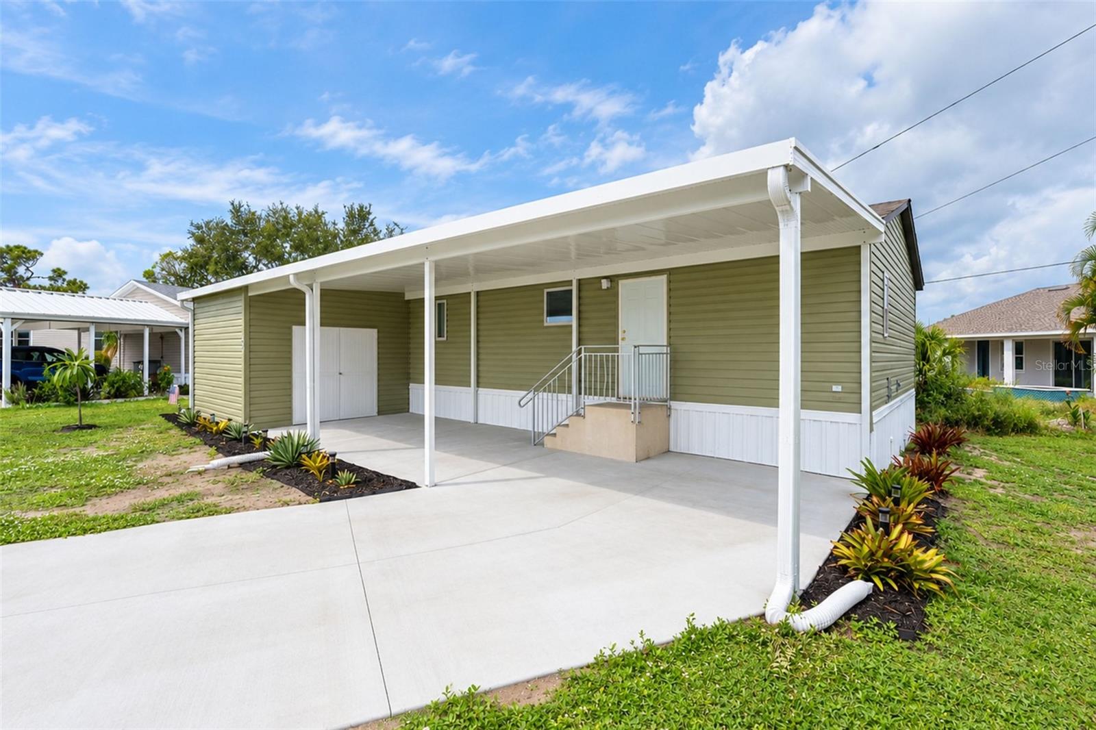9066 Pinehaven Way Property Photo 3