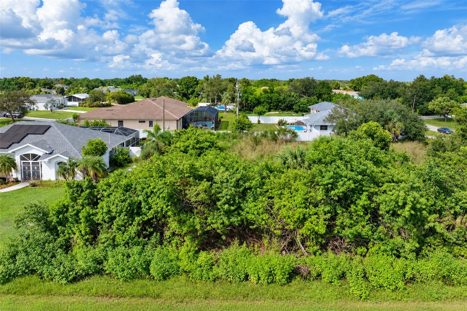 10234 Thames Ave Property Photo 30