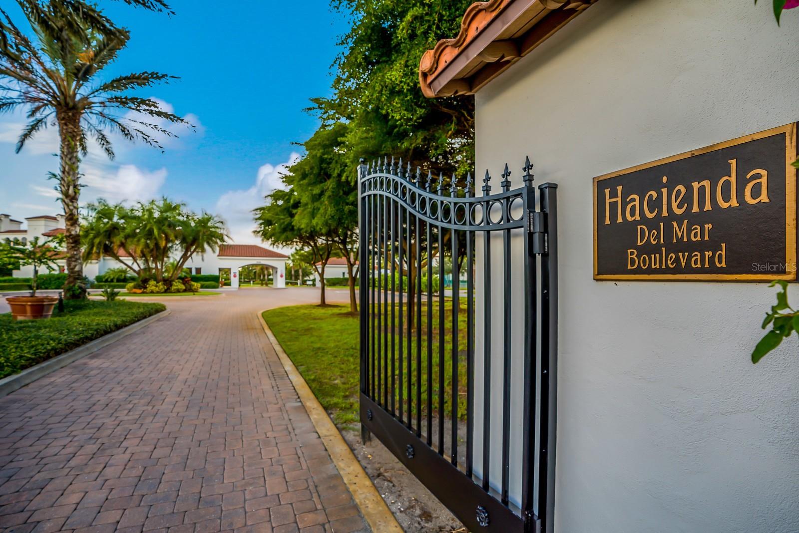 11200 Hacienda Del Mar Blvd #b-305 Property Photo 3