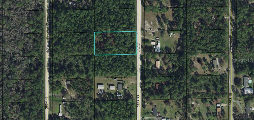 1666 Holly Lane Property Photo 1