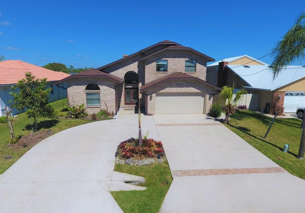9 Cedar Court Property Photo 1