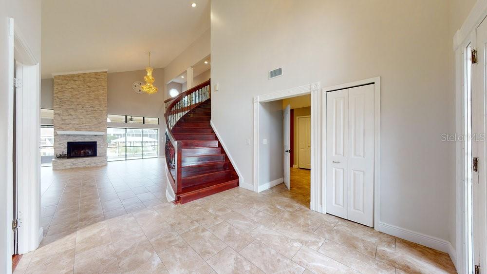 9 Cedar Court Property Photo 5