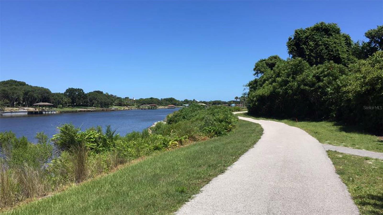 21 Slocum Path Property Photo 14