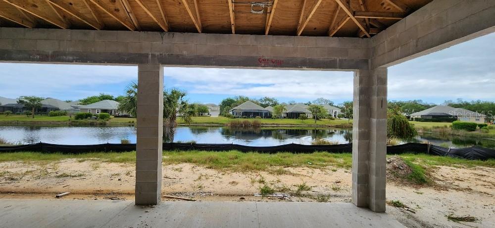 48 Longview Way N Property Photo 3