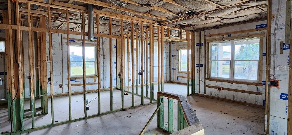 48 Longview Way N Property Photo 18