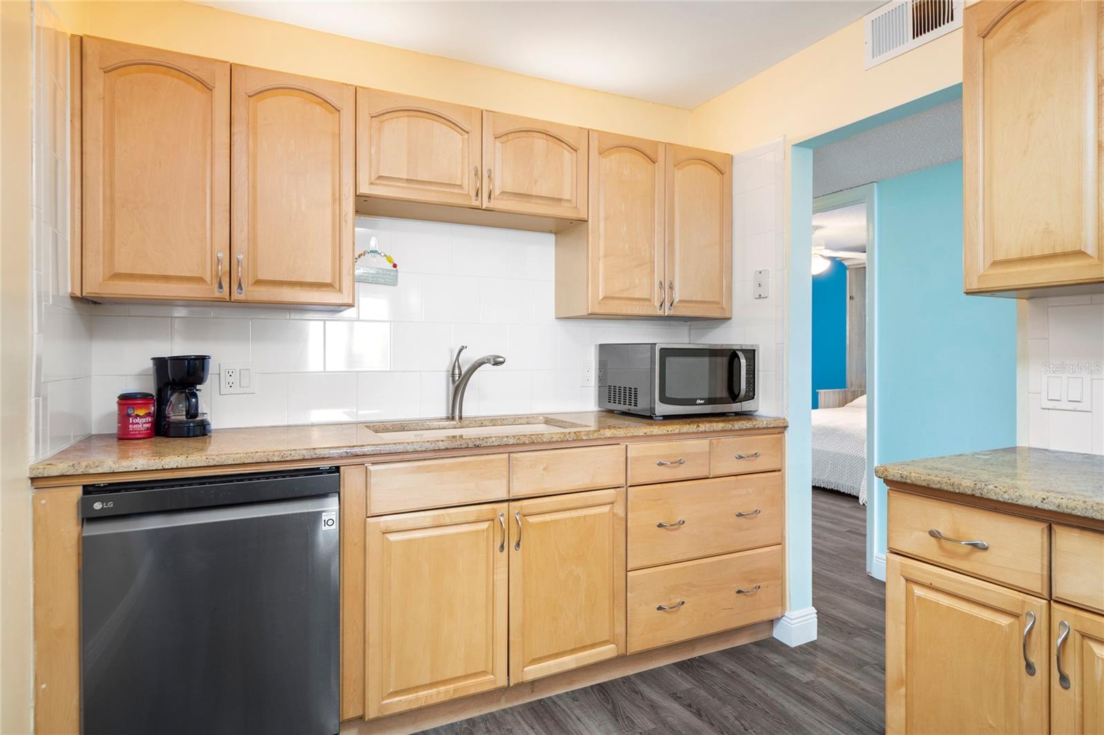 3370 Ocean Shore Blvd #203b Property Photo 12